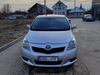 Toyota Verso foto 3