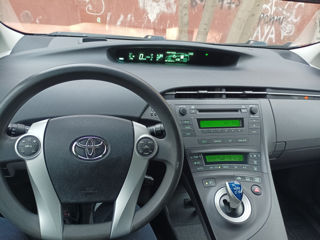 Toyota Prius foto 8