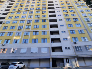 Apartament cu 2 camere, 70 m², Buiucani, Chișinău