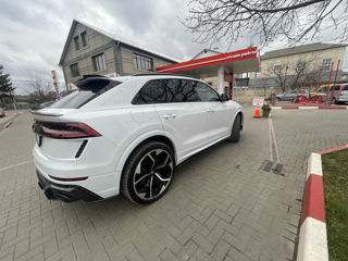 Audi Q8 foto 3