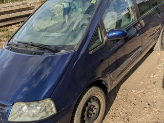 Volkswagen Sharan foto 2