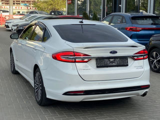 Ford Fusion foto 3