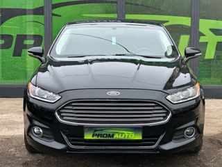 Ford Fusion foto 2