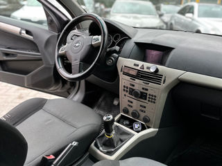 Opel Astra foto 9