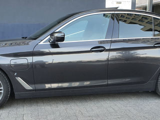 BMW 5 Series foto 5