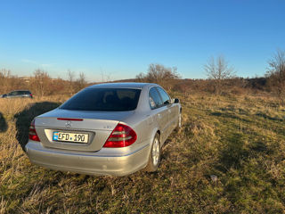 Mercedes E-Class foto 3