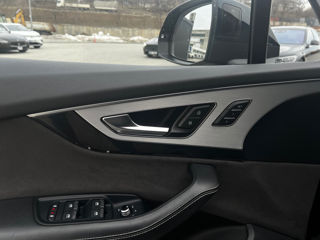 Audi Q7 e-tron foto 11