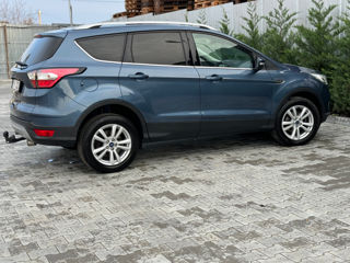 Ford Kuga foto 16