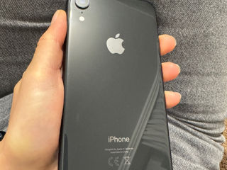 iPhone XR 64 gb foto 2