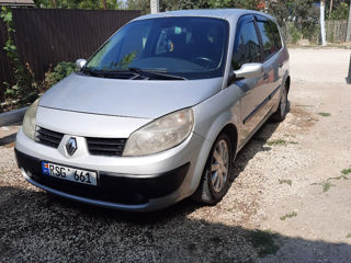 Renault Grand Scenic foto 1