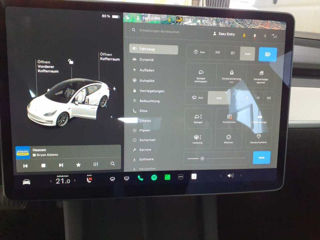Tesla Model 3 foto 5