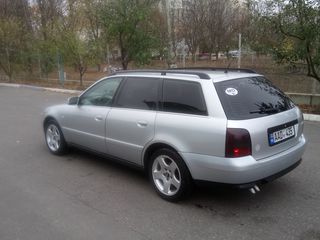 Audi A4 foto 3