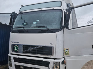 Volvo FH foto 2