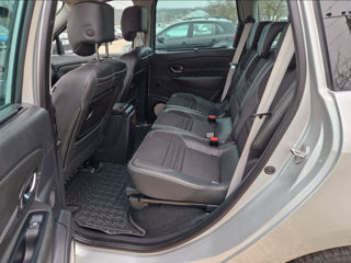 Renault Grand Scenic foto 10