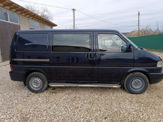 Volkswagen Transporter foto 2