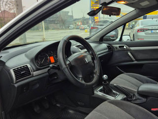 Peugeot 407 foto 6