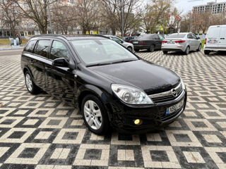 Opel Astra foto 3