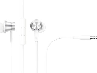 Наушники Xiaomi Mi in -Ear Headphones Basic foto 1