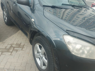 Toyota Rav 4 foto 2