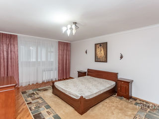 Apartament cu 3 camere, 100 m², Buiucani, Chișinău foto 13