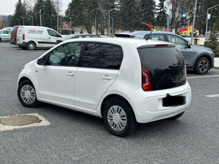 Volkswagen up! foto 5