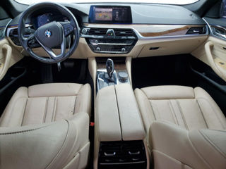 BMW 5 Series foto 8