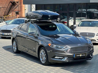 Ford Fusion foto 3