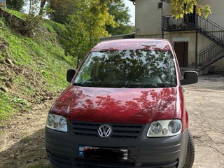 Volkswagen Caddy foto 1