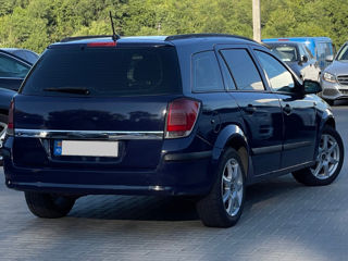 Opel Astra foto 3