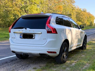 Volvo XC60 foto 8