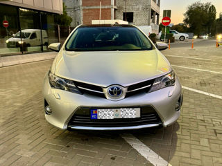 Toyota Auris foto 2