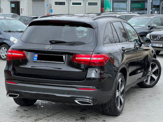 Mercedes GLC foto 3