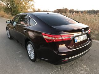 Toyota Avalon foto 1