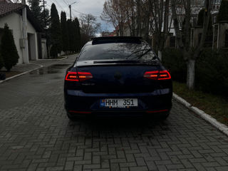 Volkswagen Passat foto 4