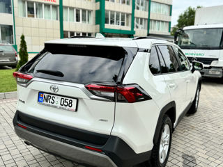 Toyota Rav 4 foto 3