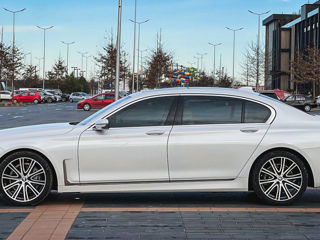 BMW 7 Series foto 9