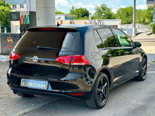 Volkswagen Golf foto 4