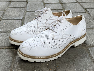 Primadonna Leather Wingtip Oxford. Made In Italy. Размер 38. В отличном состоянии. foto 5