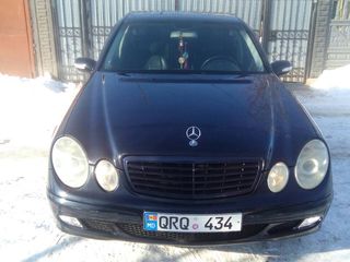 Mercedes E Class foto 7