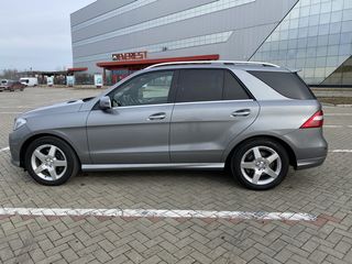 Mercedes ML Class foto 5