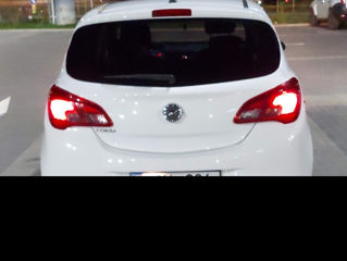 Opel Corsa foto 6