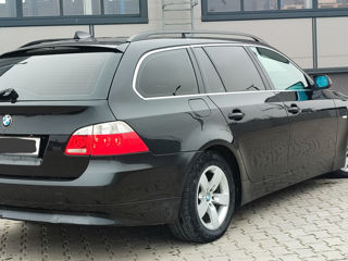 BMW 5 Series foto 4