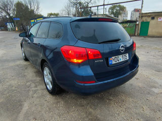 Opel Astra foto 3