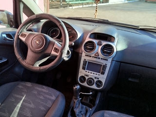 Opel Corsa foto 6