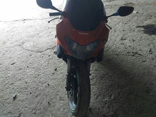 Honda Cbr 600f4 foto 5