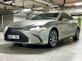 Lexus ES Series