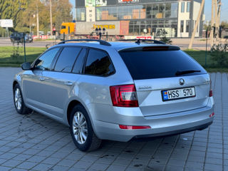 Skoda Octavia foto 6