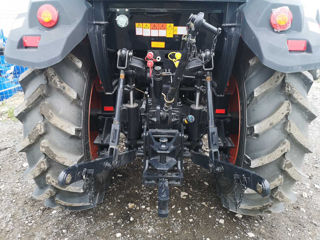 Tractor Agromax FL704C (70 CP) foto 6