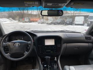 Toyota Land Cruiser foto 8