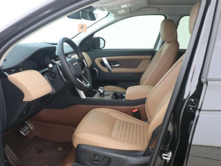 Land Rover Discovery Sport фото 10